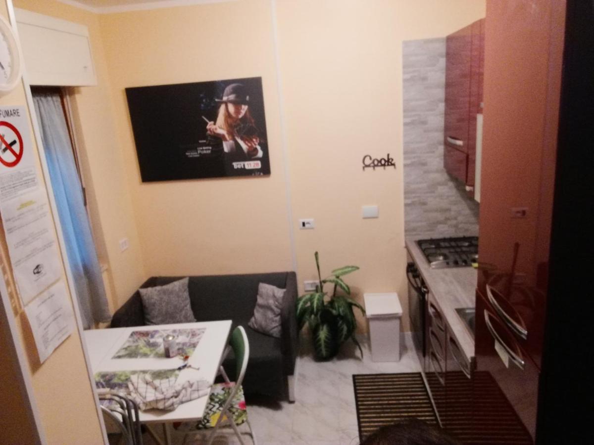 Ferienwohnung Il Girasole Di Ostia Exterior foto