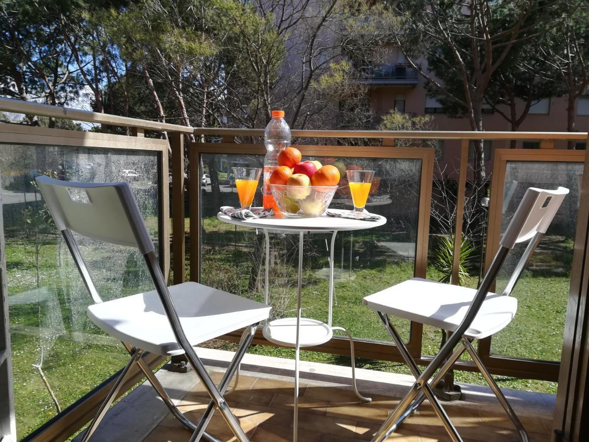 Ferienwohnung Il Girasole Di Ostia Exterior foto